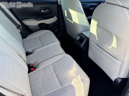 Certified 2024 Honda HR-V LX image 28