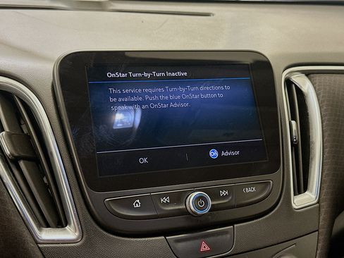 Used 2019 Chevrolet Malibu LT FWD image 22