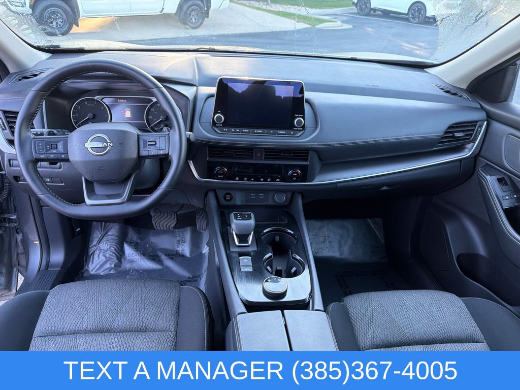 Used 2026 Nissan Rogue SV AWD/4WD image 19