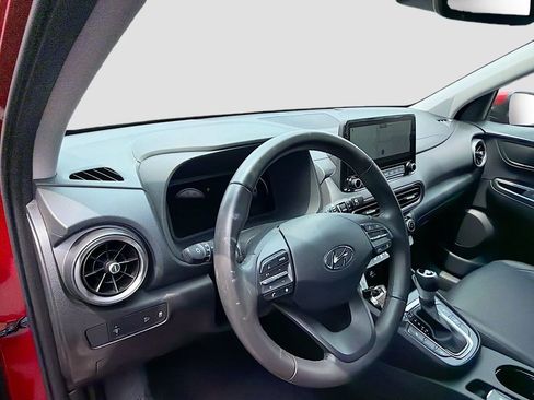Used 2022 Hyundai Kona Limited AWD/4WD image 9