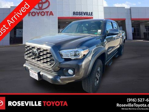 Used 2021 Toyota Tacoma TRD Off-Road w/ Technology Package AWD/4WD image 1