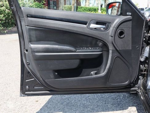 Used 2020 Chrysler 300 S image 13