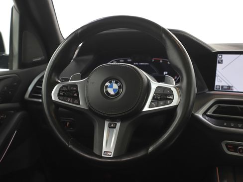 Used 2022 BMW X5 M50i image 19