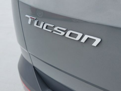 Used 2024 Hyundai Tucson SEL FWD image 8