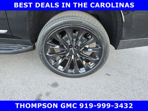 New 2026 GMC Yukon XL Elevation w/ LPO, Elevation Black Package image 31