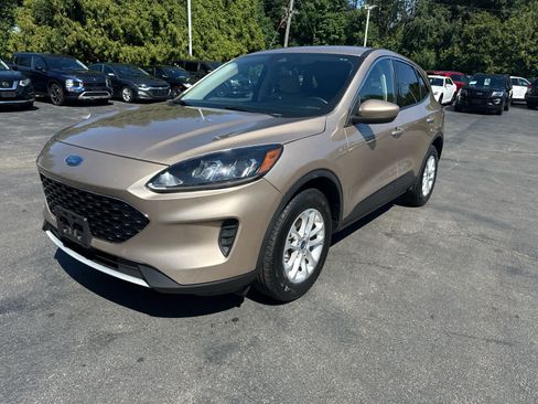 Used 2020 Ford Escape SE AWD/4WD image 7