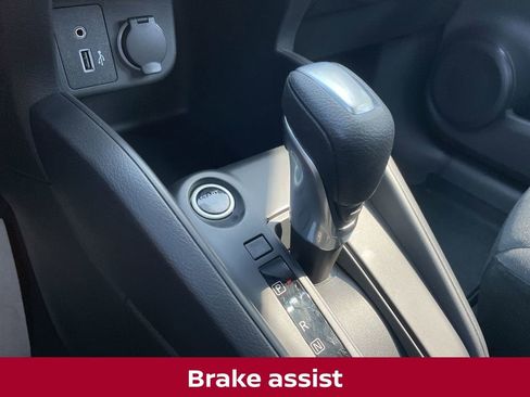 New 2025 Nissan Kicks Play S image 33