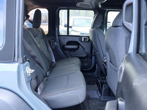 Used 2024 Jeep Wrangler Sport S image 11