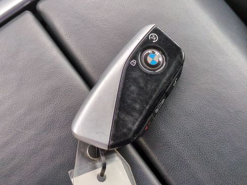 Used 2025 BMW X7 xDrive40i AWD/4WD image 31