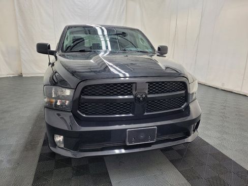 Used 2018 RAM 1500 Express w/ Black Ram 1500 Express Group AWD/4WD image 14