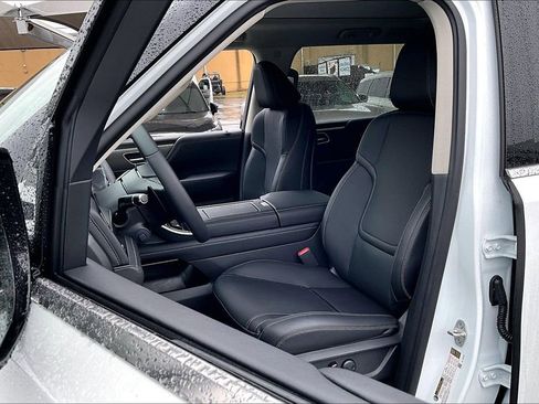 New 2026 INFINITI QX80 Pure RWD image 12