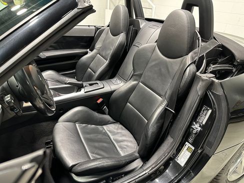 Used 2006 BMW M Roadster image 21