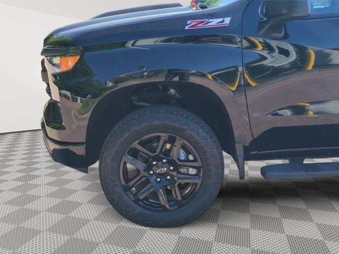 Used 2024 Chevrolet Silverado 1500 Custom Trail Boss AWD/4WD image 10