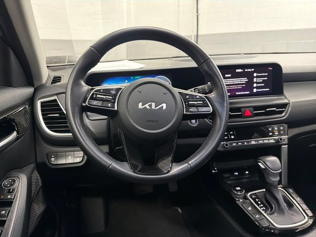 Certified 2024 Kia Seltos EX AWD/4WD image 14