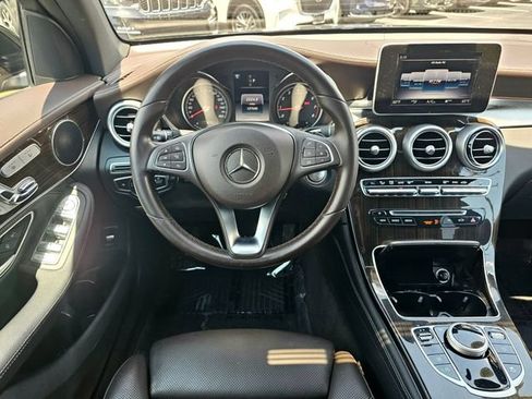 Used 2018 Mercedes-Benz GLC 300 4MATIC Coupe image 32