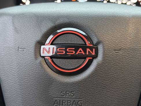 Used 2025 Nissan Frontier PRO-4X w/ Pro Premium Package image 24