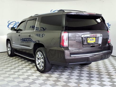 Used 2020 GMC Yukon XL Denali w/ Open Road Package image 2