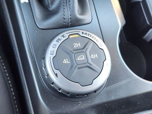 New 2025 Ford Bronco Outer Banks image 21