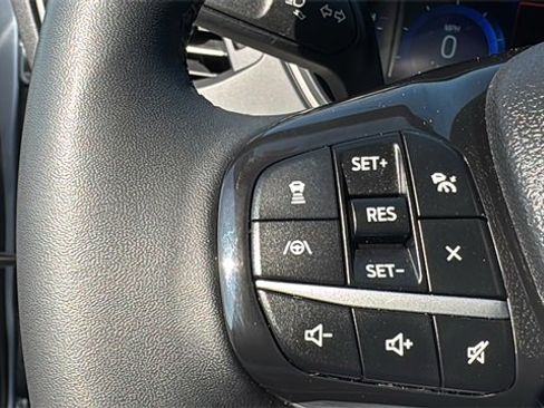 Certified 2022 Ford Escape SEL w/ Technology Package image 16