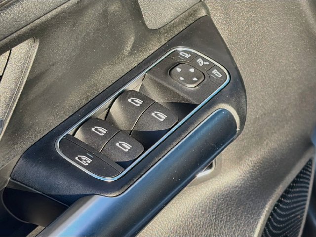 Used 2026 Mercedes-Benz GLA 250 4MATIC image 16
