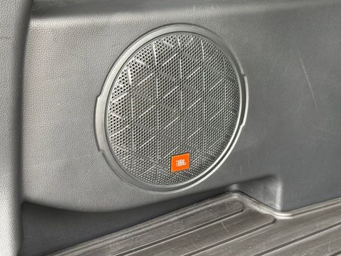 Used 2023 Toyota RAV4 XLE Premium FWD image 9