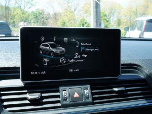 Used 2018 Audi SQ5 Premium Plus w/ S Sport Package AWD/4WD image 34