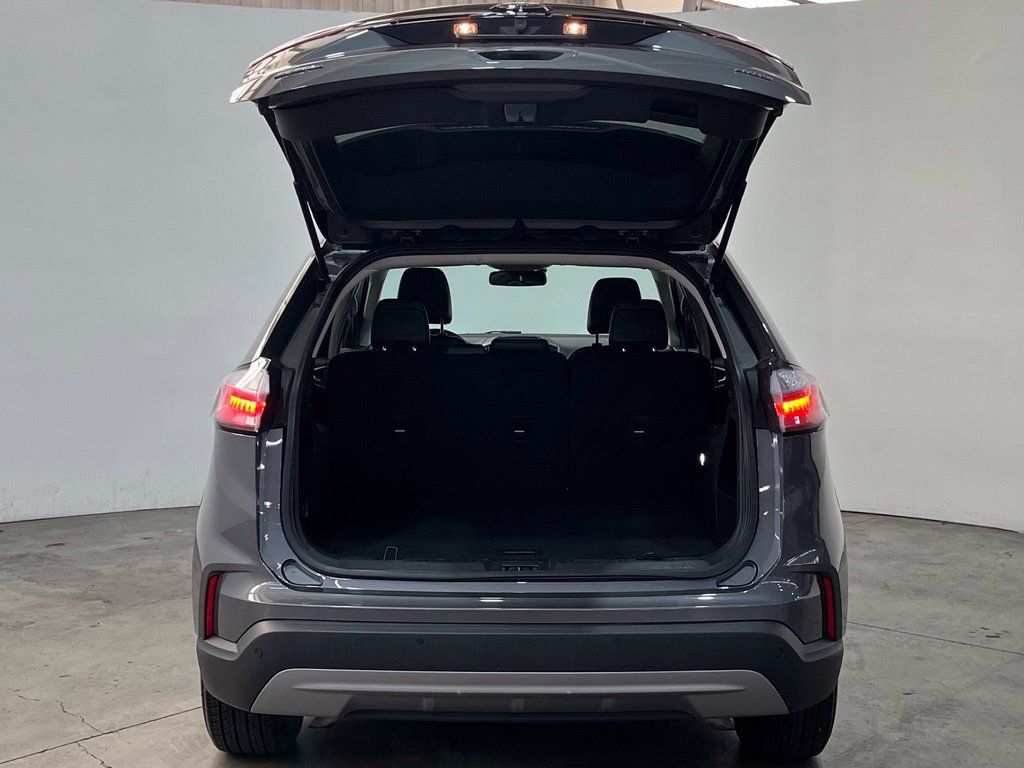 Certified 2024 Ford Edge SEL AWD/4WD image 13