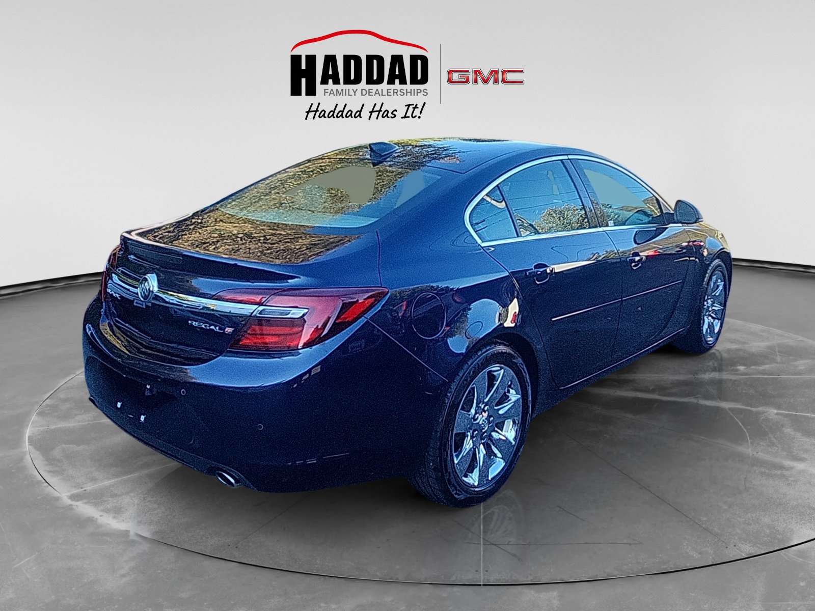 Used 2015 Buick Regal Premium w/ Experience Buick Package FWD image 5