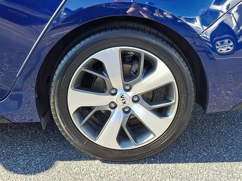 Used 2019 Kia Optima S w/ S Panoramic Sunroof Package FWD image 8