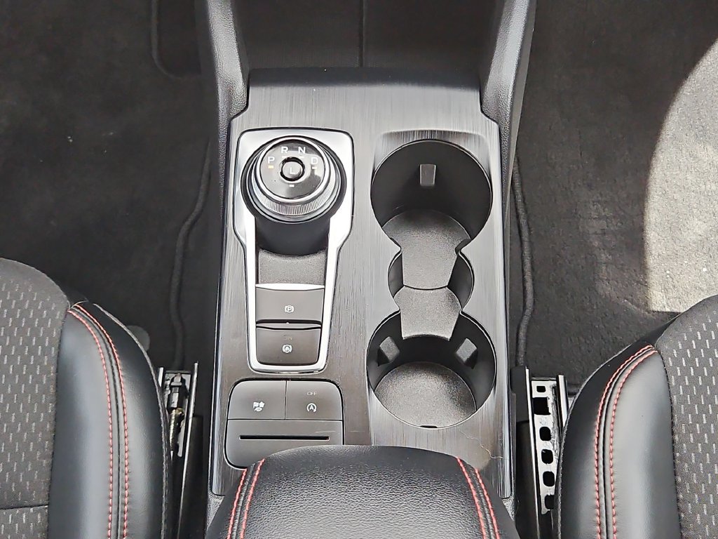 Used 2025 Ford Escape ST-Line AWD/4WD image 19