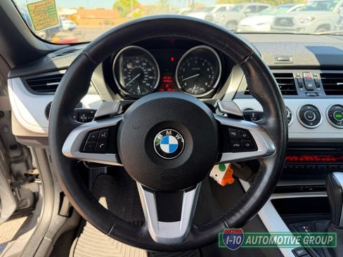 Used 2009 BMW Z4 sDrive30i RWD image 18