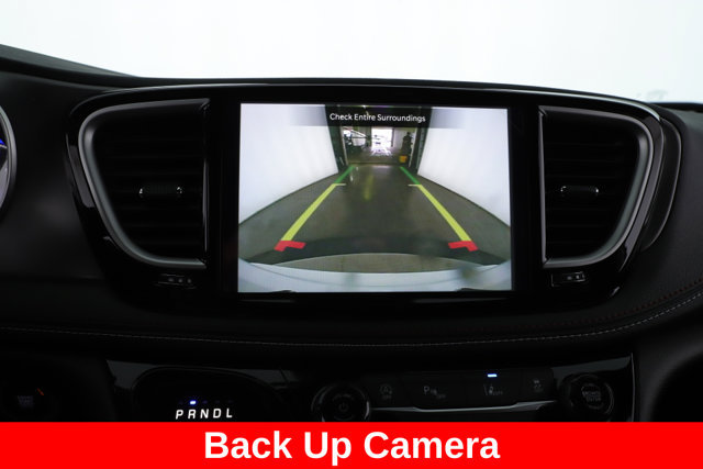 New 2027 Chrysler Pacifica Select FWD image 24