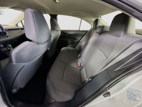 Used 2022 Toyota Corolla LE image 24