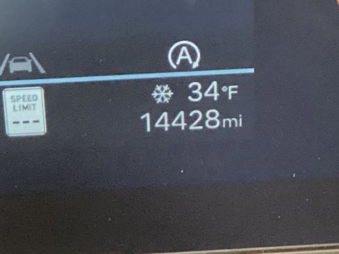 Used 2024 Hyundai Santa Fe SEL image 29