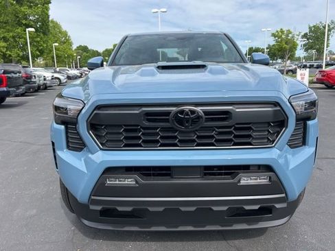 New 2026 Toyota Tacoma TRD Sport AWD/4WD image 2
