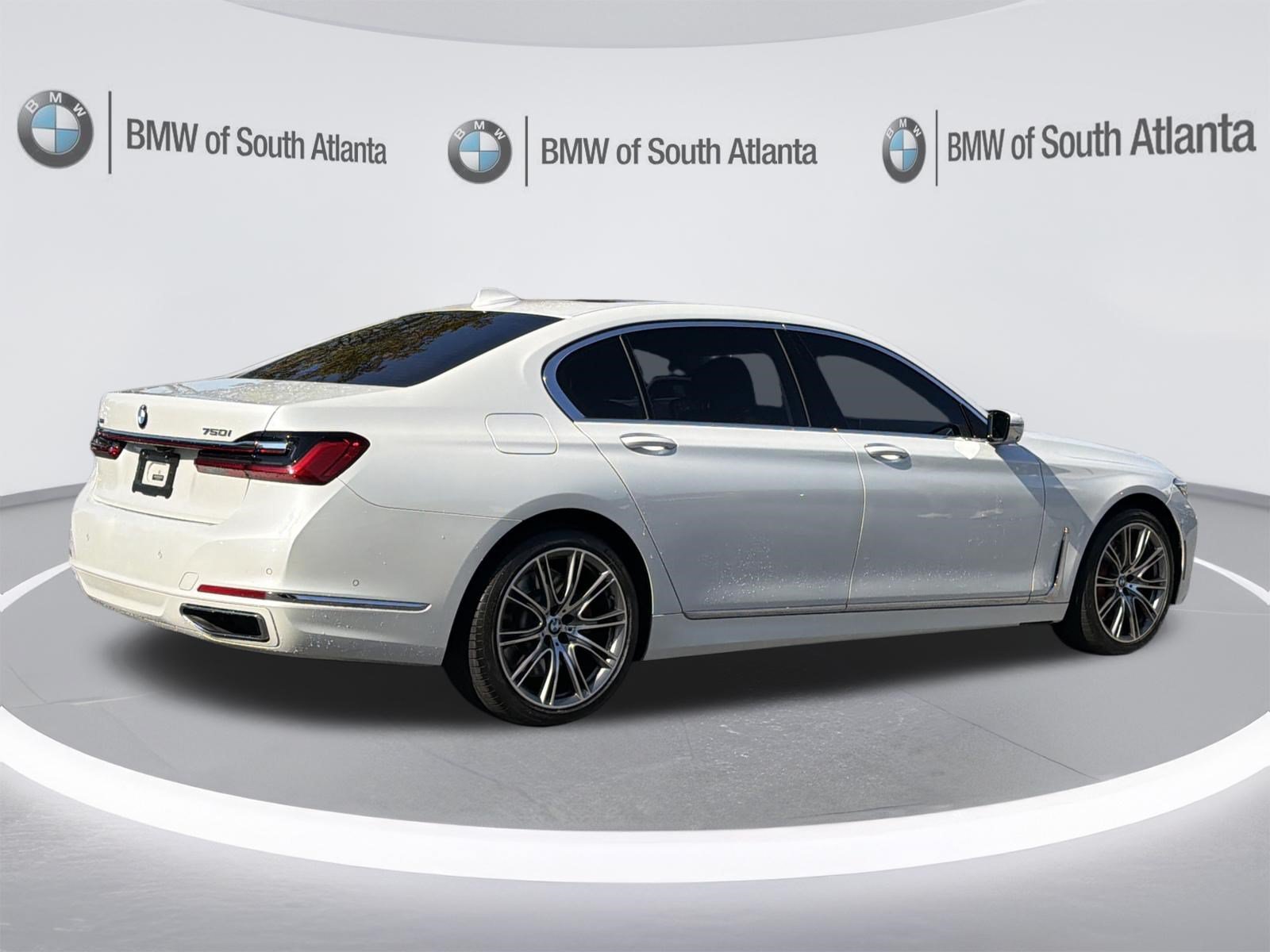 Used 2021 BMW 750i xDrive w/ Luxury Rear Seating Package AWD/4WD image 29