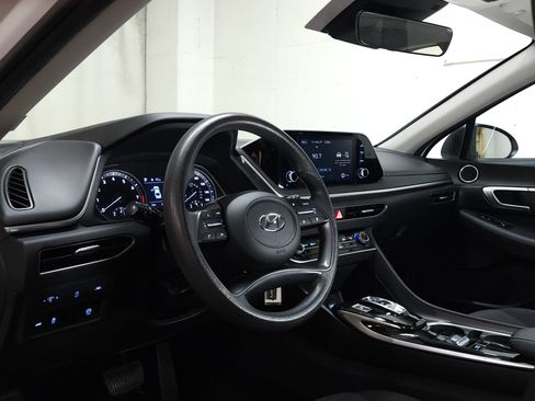 Used 2022 Hyundai Sonata SE FWD image 13