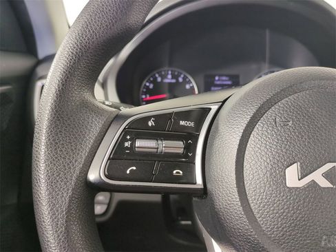 Used 2022 Kia Seltos LX image 27