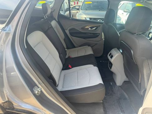 Used 2020 GMC Terrain SLE w/ Driver Convenience Package FWD image 14