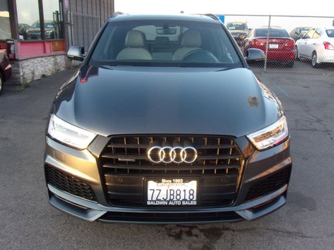 Used 2018 Audi Q3 2.0T Premium Plus w/ Premium Plus Package image 2