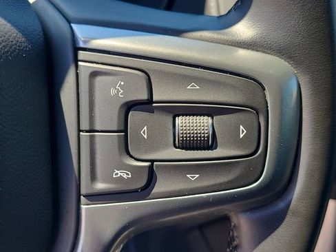 Used 2024 Chevrolet Suburban LT AWD/4WD image 24