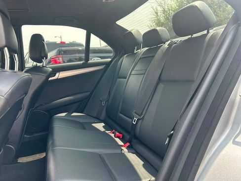 Used 2014 Mercedes-Benz C 300 4MATIC Sedan image 16