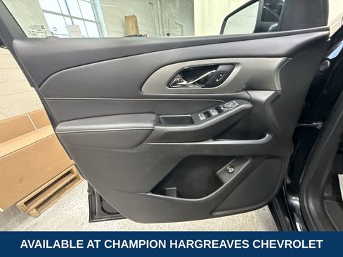 Certified 2023 Chevrolet Traverse LT w/ Rear Camera Mirror Package image 30