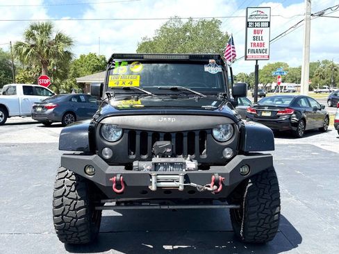 Used 2015 Jeep Wrangler Unlimited Sahara w/ Connectivity Group image 2