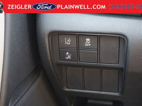 Used 2017 Honda CR-V EX image 28
