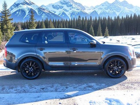 Used 2020 Kia Telluride SX image 7