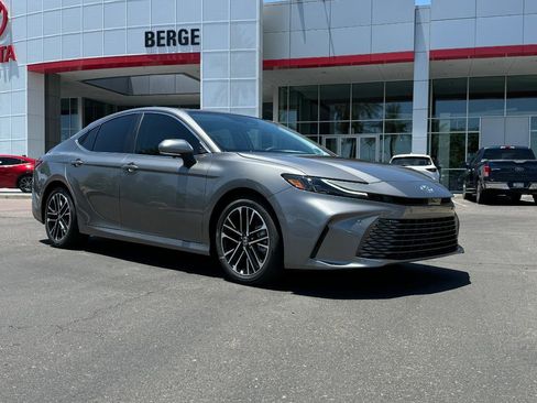 New 2026 Toyota Camry XLE image 1