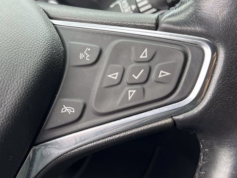 Used 2020 Chevrolet Equinox Premier AWD/4WD image 22