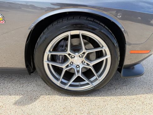 Used 2022 Dodge Challenger R/T Scat Pack w/ Plus Package image 12
