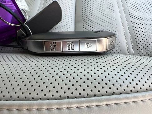 Certified 2024 Kia Telluride SX Prestige w/ Towing Package AWD/4WD image 48